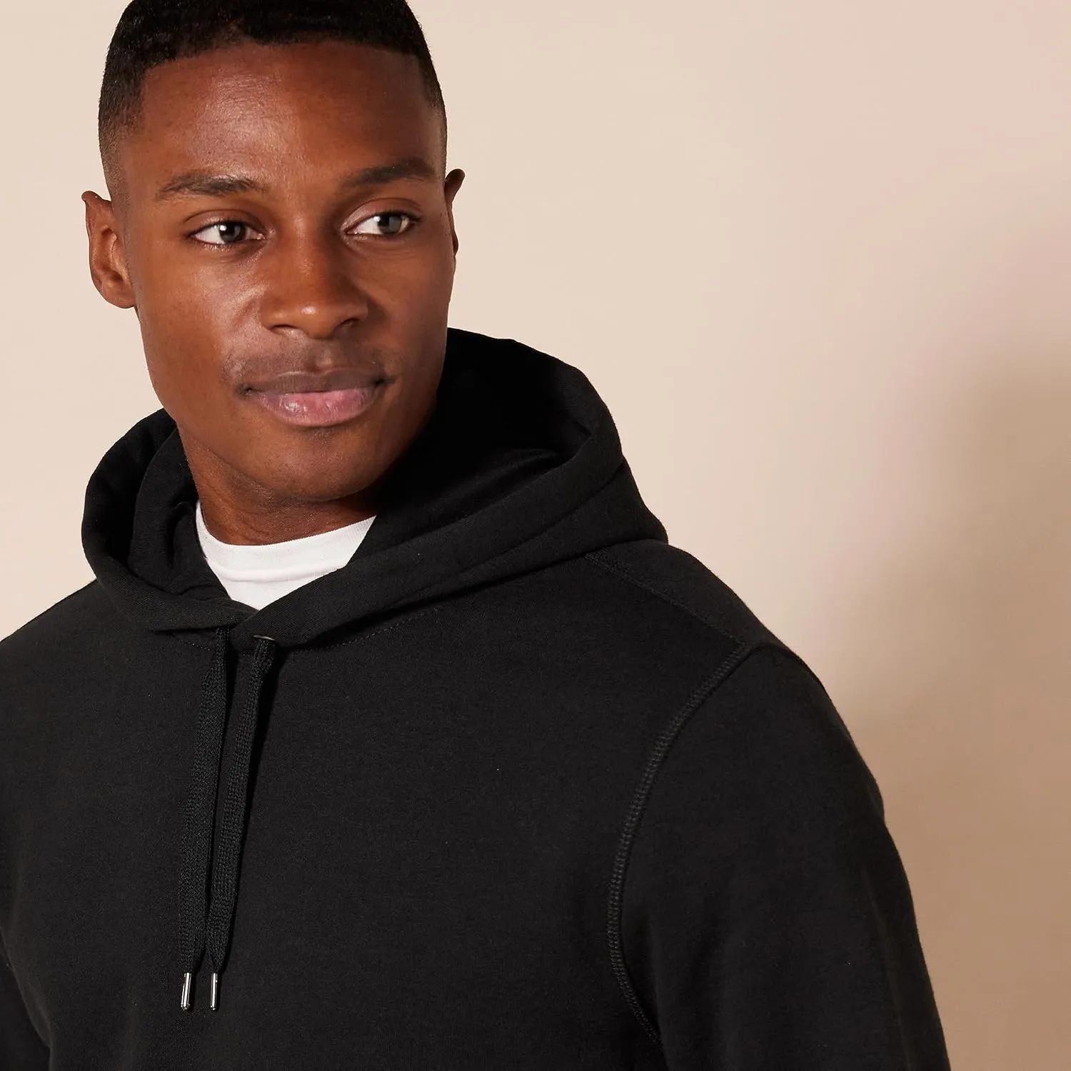 Amazon Essentials Men's Pullover Sweatshirt Hoodie, Big & Tall Options Available