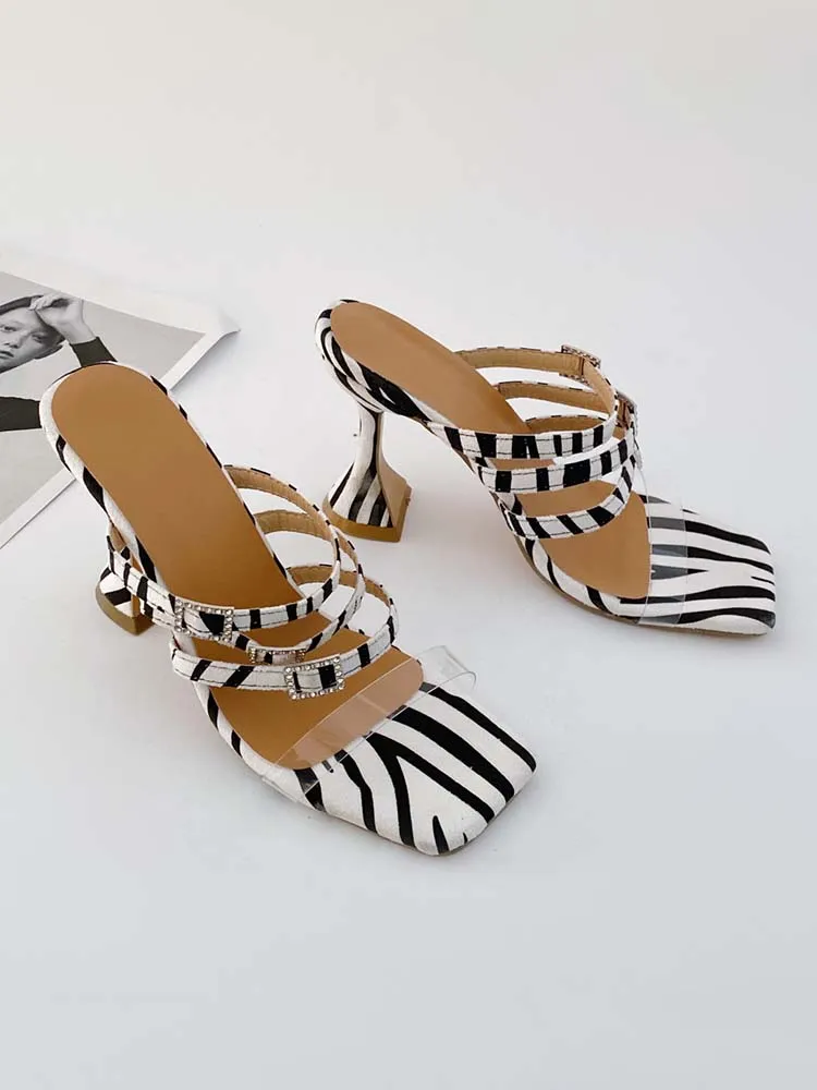 Amozae-Square Toe Chunky Heel Sandals