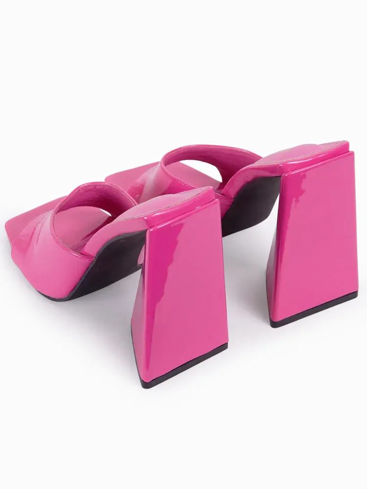 Amozae-Square-toe Triangle Heel Sandals