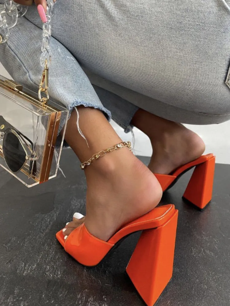 Amozae-Square-toe Triangle Heel Sandals