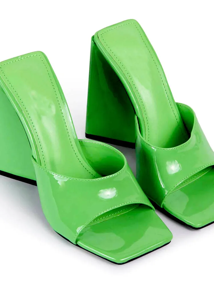 Amozae-Square-toe Triangle Heel Sandals