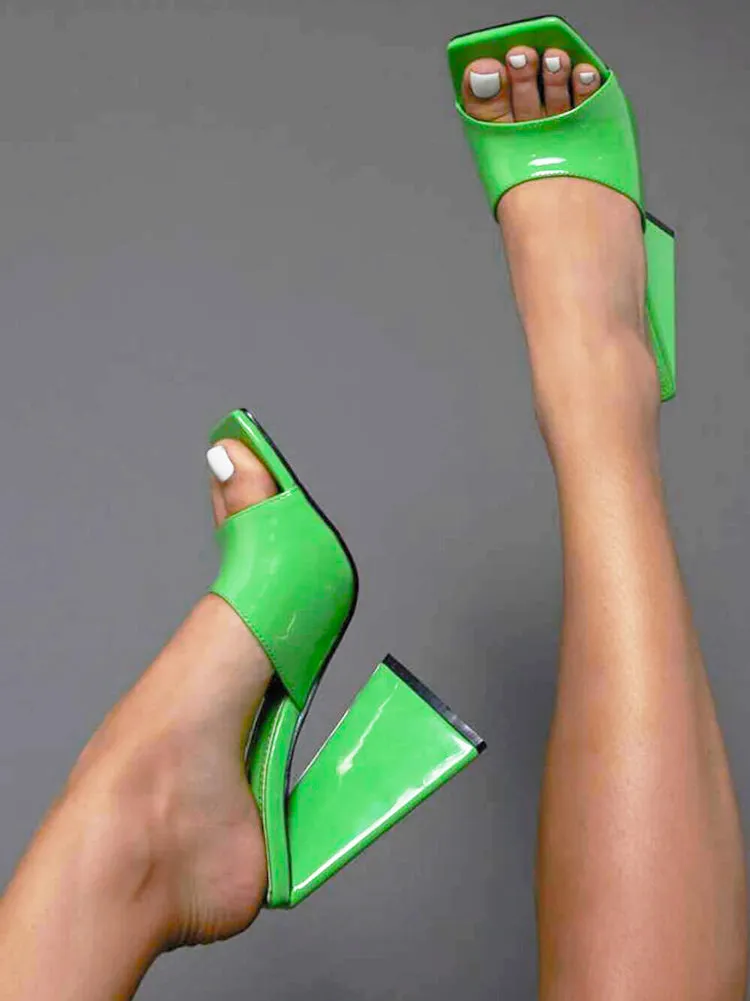 Amozae-Square-toe Triangle Heel Sandals