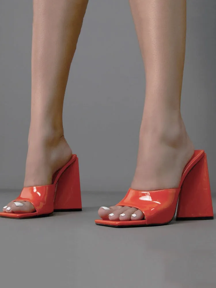 Amozae-Square-toe Triangle Heel Sandals