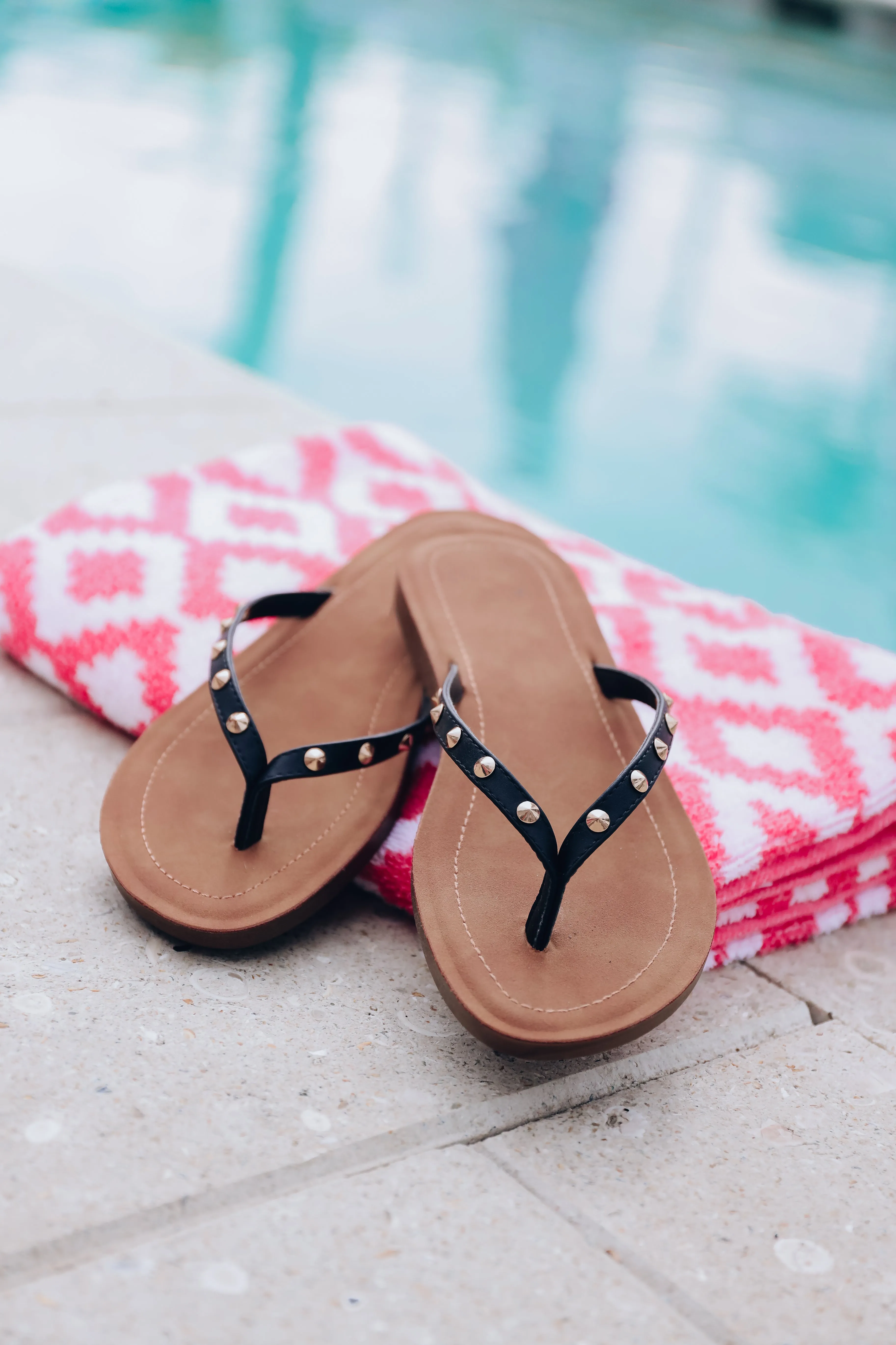 Loren Studded Sandals - Black