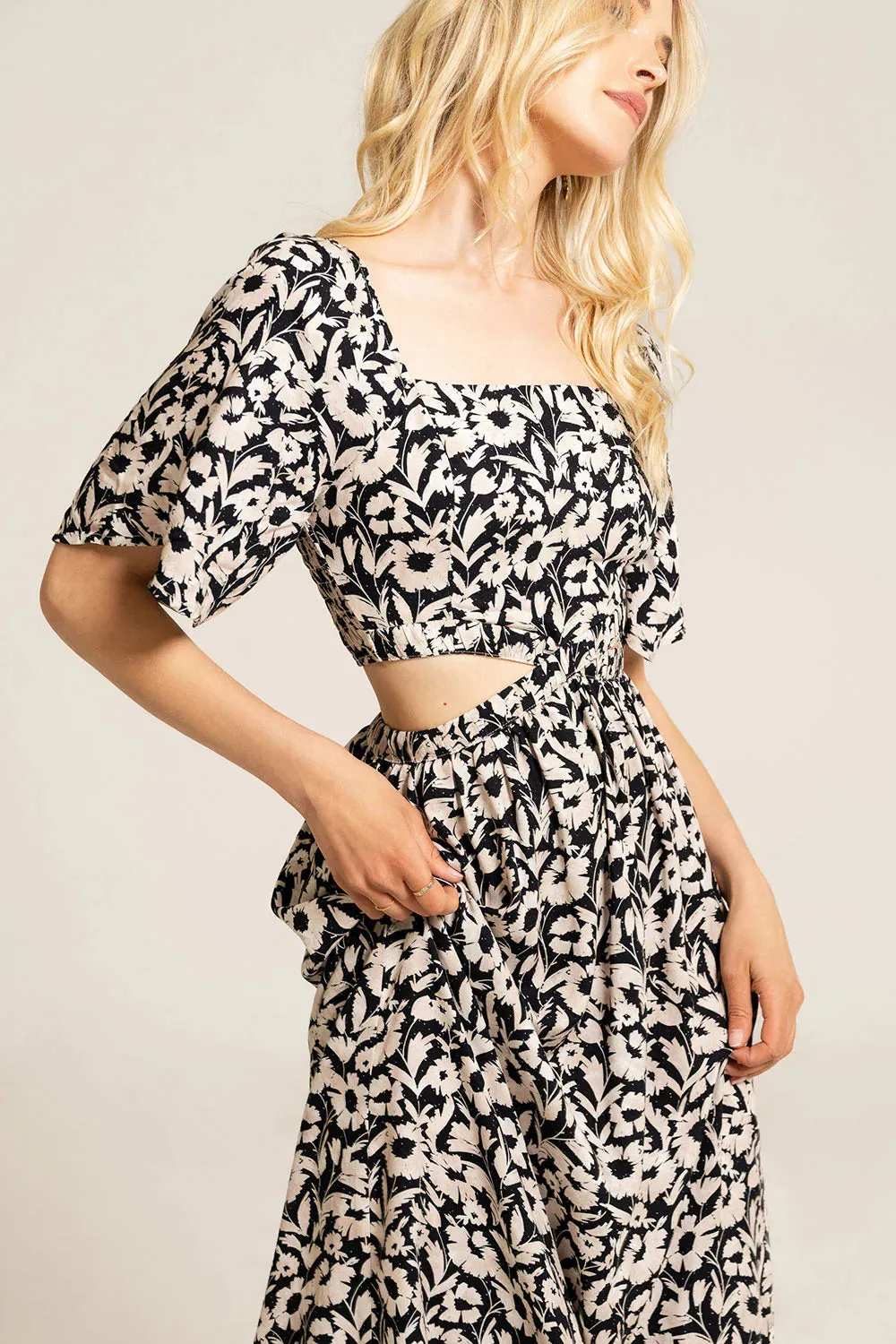 SAL Cutout Maxi Floral Dress
