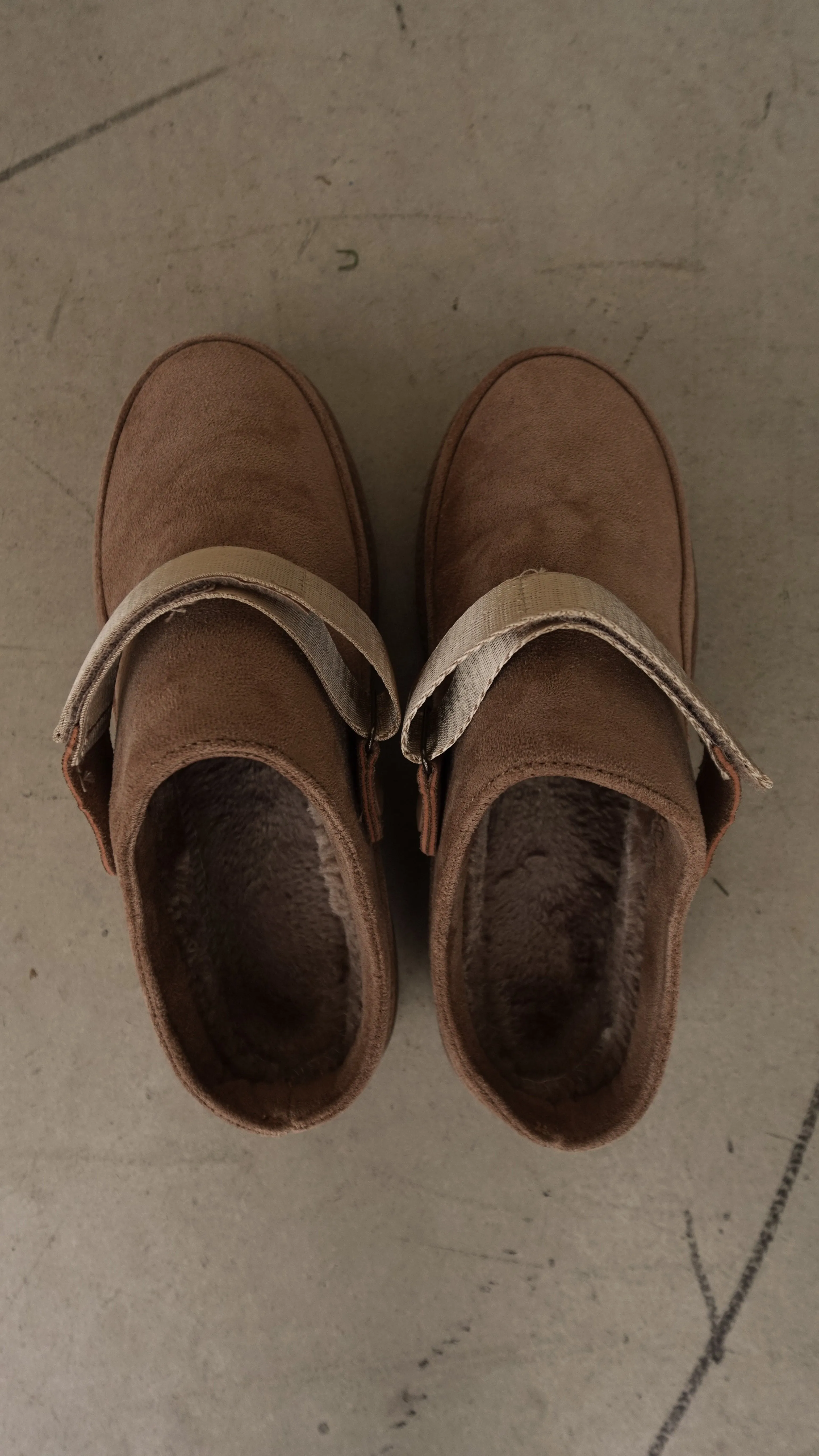 Slip On Faux-Fur Lined Mules