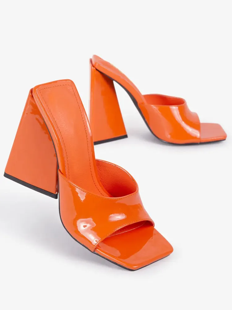 Toleet Square-toe Triangle Heel Sandals